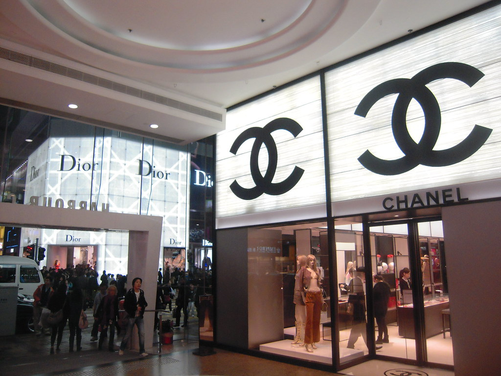 Tăng trưởng của ngành hàng xa xỉ trong năm nay sẽ chủ yếu đến từ sản lượng bán ra, thay vì tiếp tục dựa vào việc tăng giá.